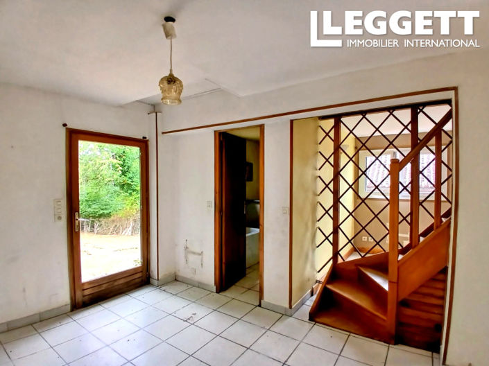 Image No.6-2 Bed House for sale