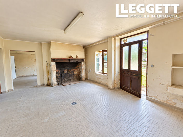 Image No.5-House for sale
