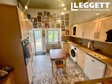 ahr0chm6ly9jzg4uagvzdglhlmltbw8vaw1hz2uvvevom