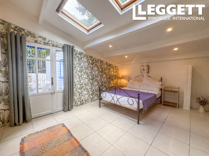 Image No.5-3 Bed House for sale