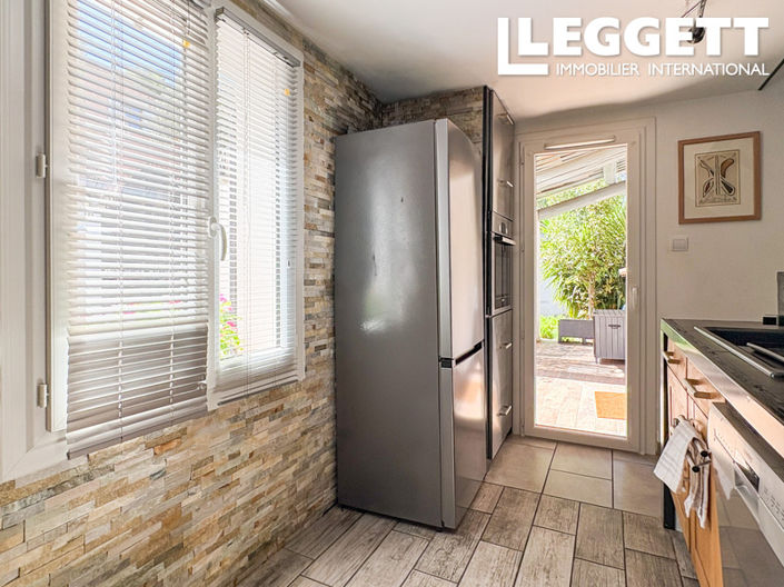 Image No.4-3 Bed House for sale