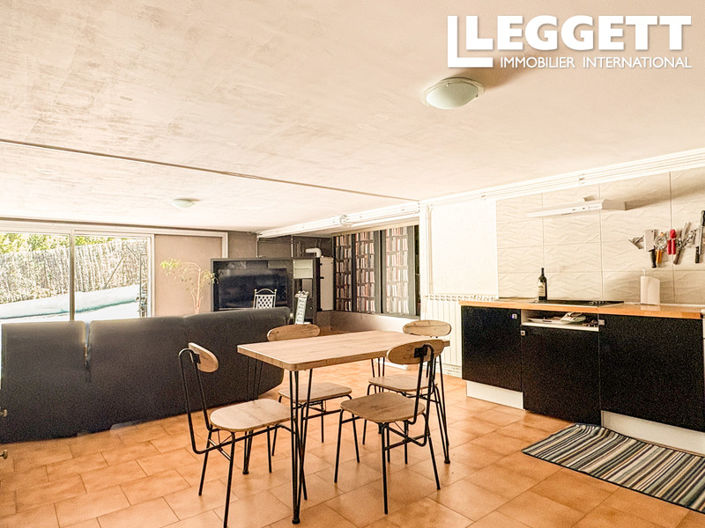 Image No.9-3 Bed House for sale