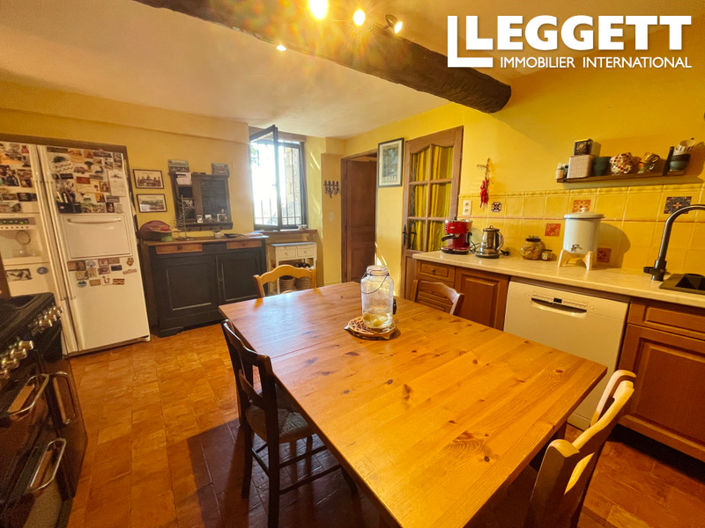 Image No.6-4 Bed House for sale