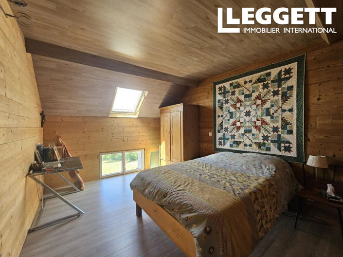 Image No.7-3 Bed House for sale