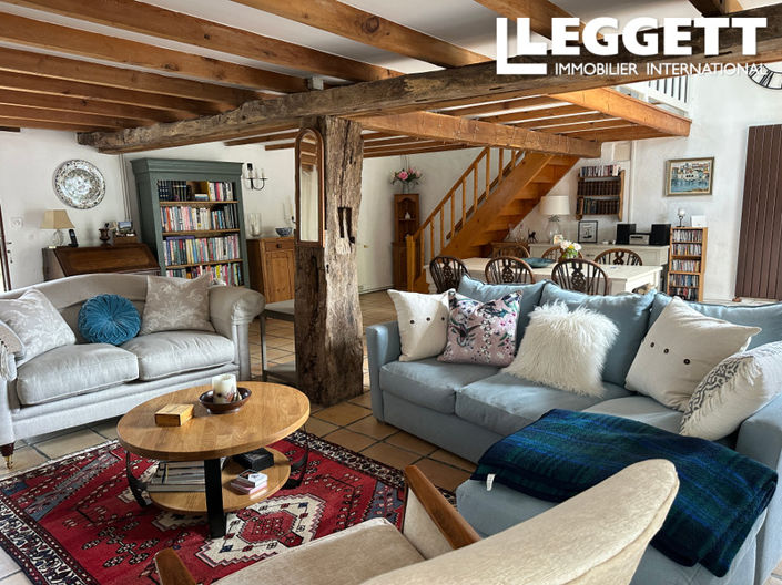 Image No.6-3 Bed House for sale