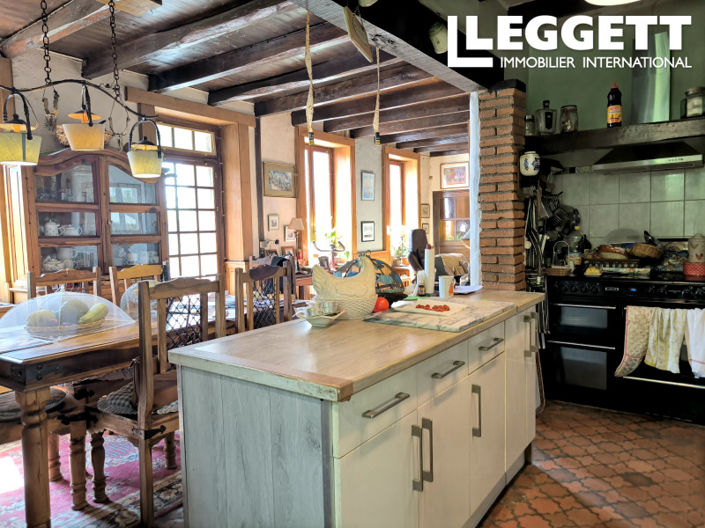 Image No.4-5 Bed House for sale