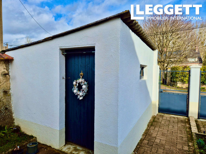 Image No.9-2 Bed House for sale