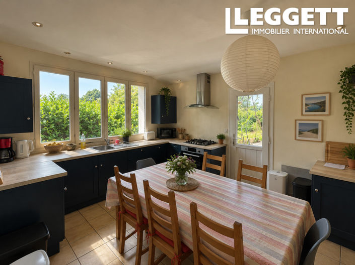 Image No.7-3 Bed House for sale