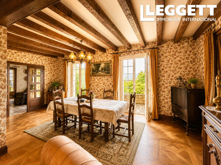 Image No.5-4 Bed House for sale