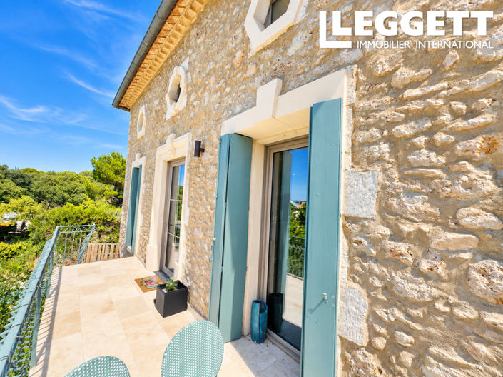 Image No.2-4 Bed House for sale