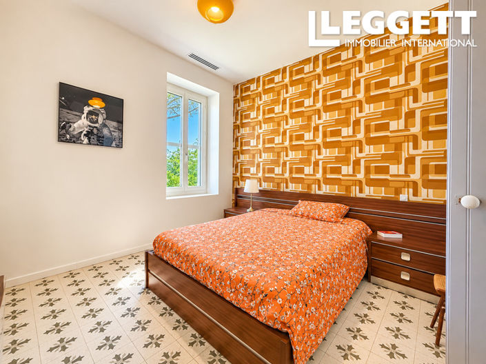 Image No.7-4 Bed House for sale