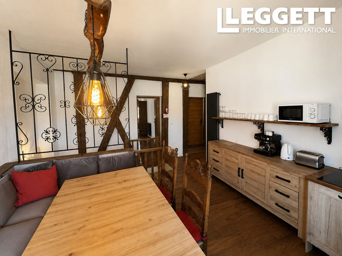 Image No.10-5 Bed House for sale