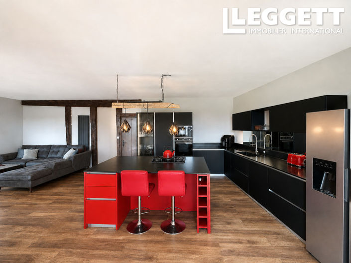 Image No.4-5 Bed House for sale
