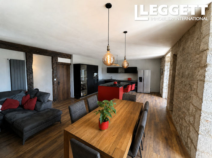 Image No.5-5 Bed House for sale