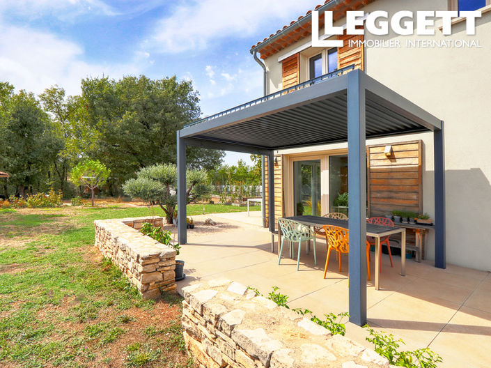 Image No.2-4 Bed House for sale