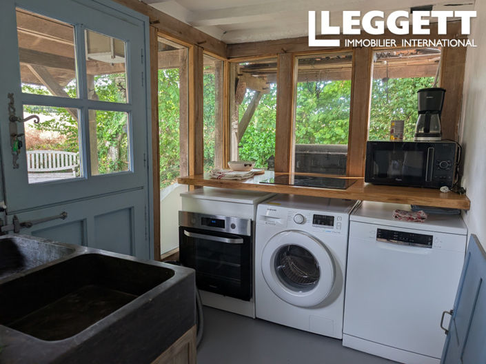 Image No.6-4 Bed House for sale