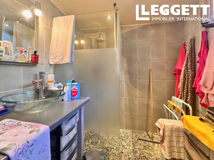 Image No.7-4 Bed House for sale