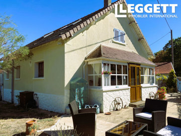 1 - Châteaumeillant, House