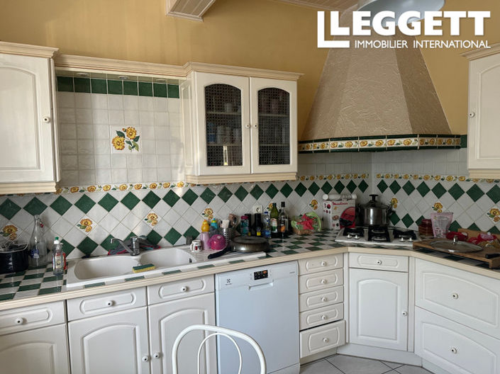 Image No.2-3 Bed House for sale