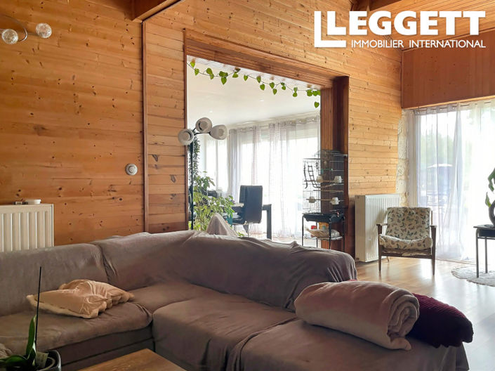 Image No.7-5 Bed House for sale