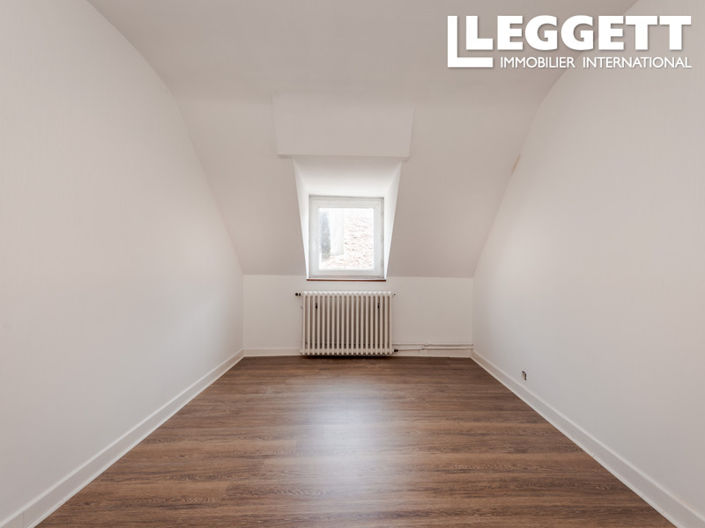 Image No.7-2 Bed House for sale