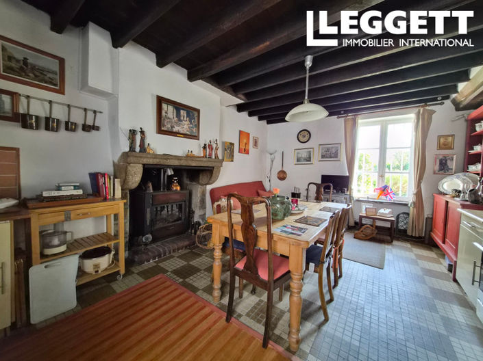 Image No.8-3 Bed House for sale