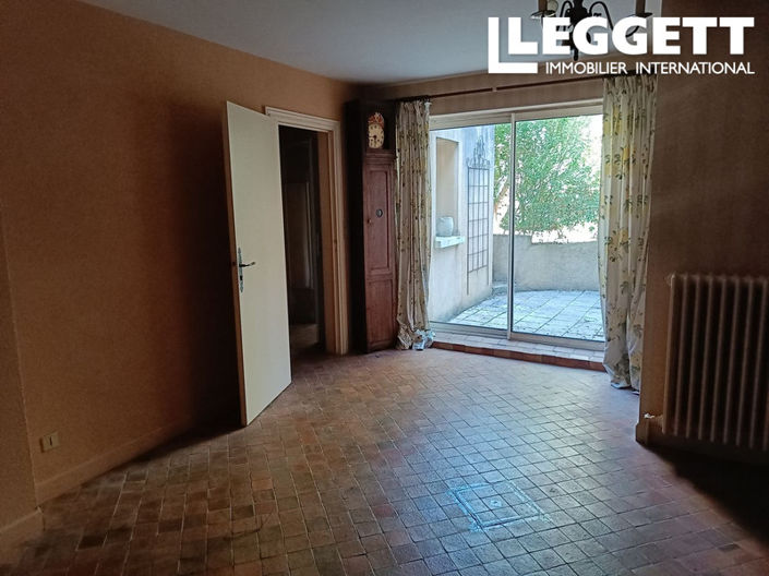 Image No.10-5 Bed House for sale