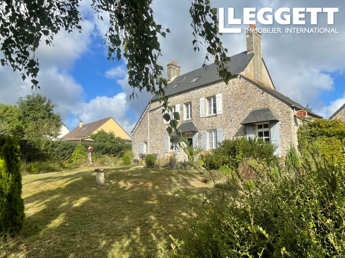 Image No.2-4 Bed House for sale