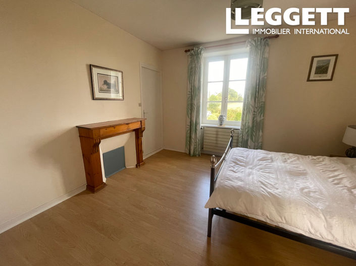 Image No.5-4 Bed House for sale