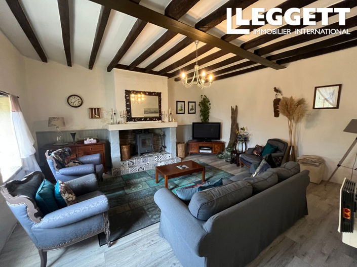 Image No.6-3 Bed House for sale