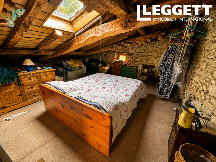 Image No.6-3 Bed House for sale