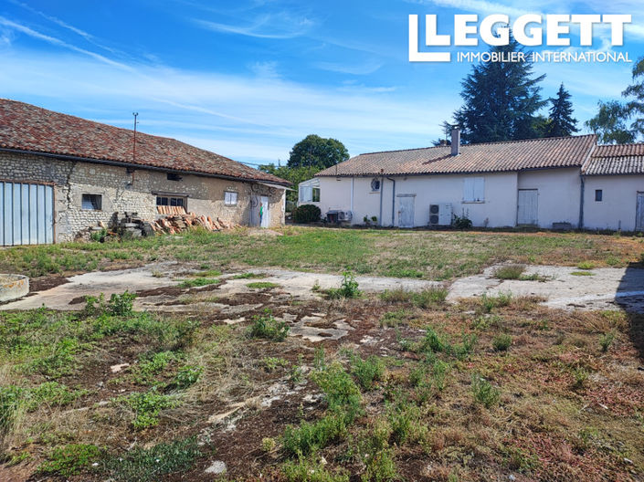 Image No.6-5 Bed House for sale