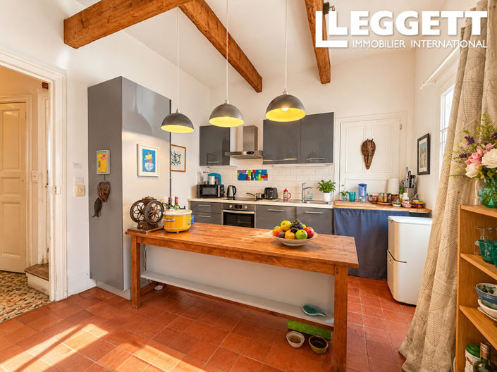 Image No.6-2 Bed House for sale