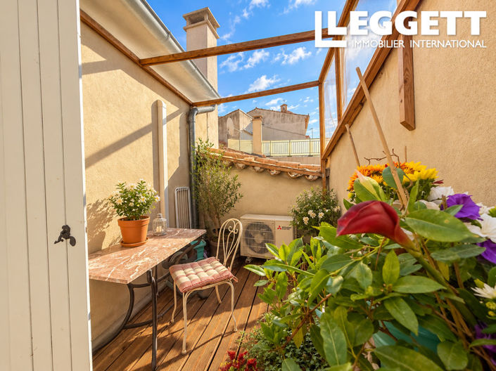 Image No.9-2 Bed House for sale