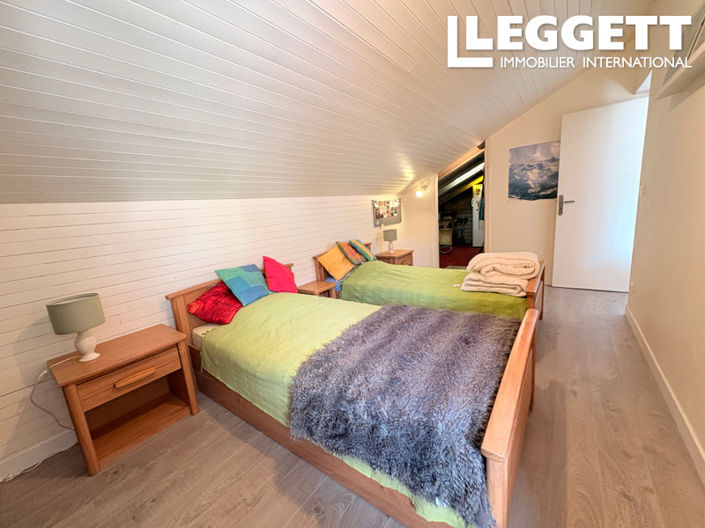 Image No.9-3 Bed Apartment for sale
