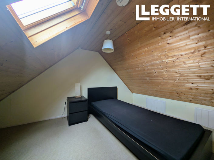 Image No.9-3 Bed House for sale