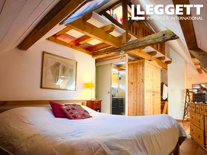 Image No.5-4 Bed House for sale