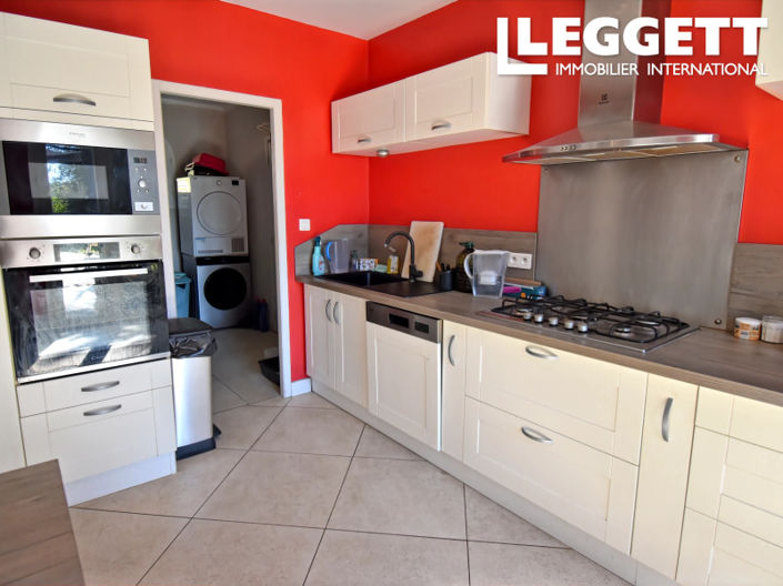 Image No.9-4 Bed House for sale