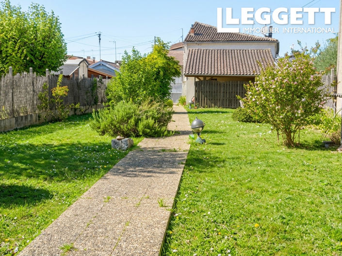 Image No.3-9 Bed House for sale