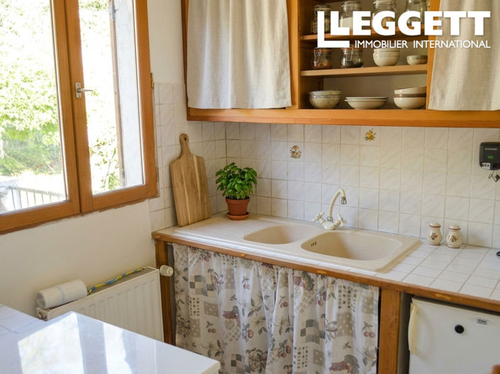 Image No.7-4 Bed House for sale