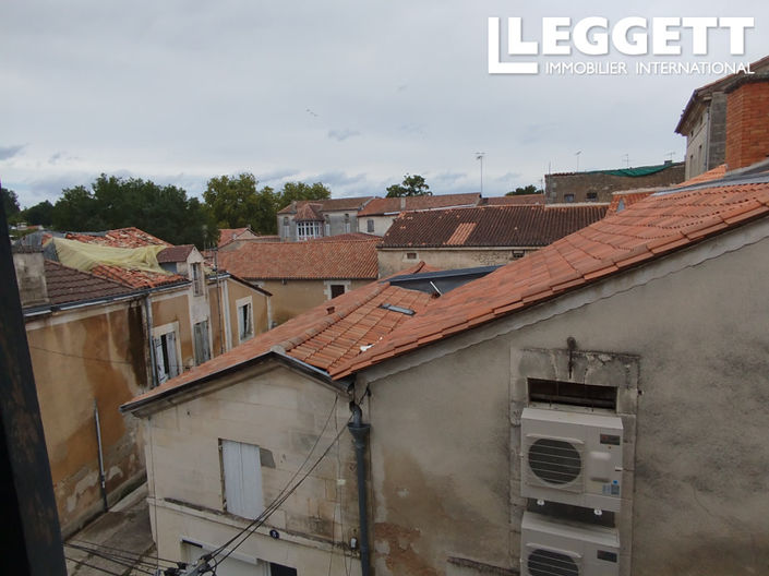 Image No.8-2 Bed House for sale