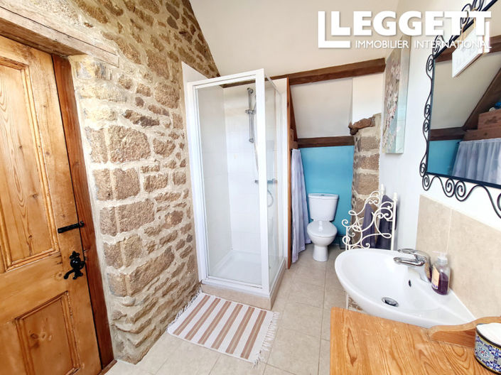 Image No.7-3 Bed House for sale