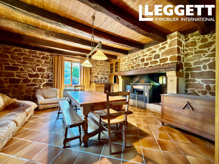 Image No.6-2 Bed House for sale