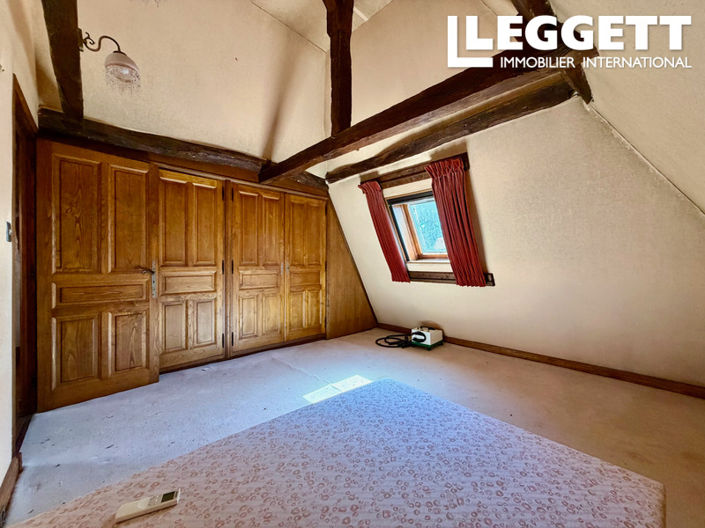 Image No.9-2 Bed House for sale