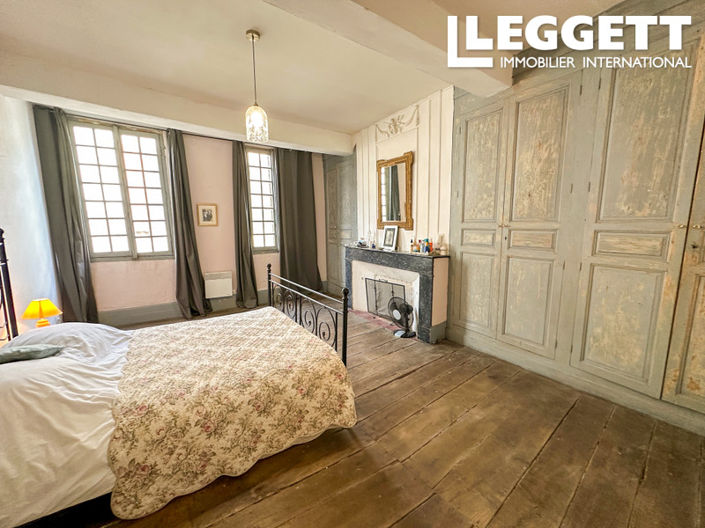 Image No.8-4 Bed House for sale