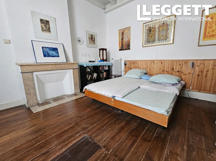 Image No.3-3 Bed House for sale