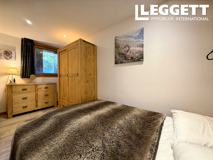 Image No.9-3 Bed Apartment for sale