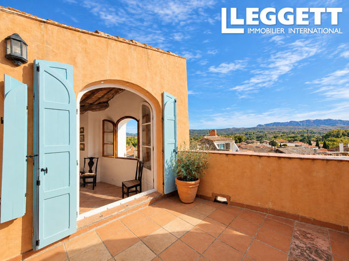 Image No.9-3 Bed House for sale