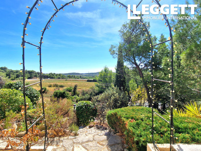 Image No.10-2 Bed House for sale