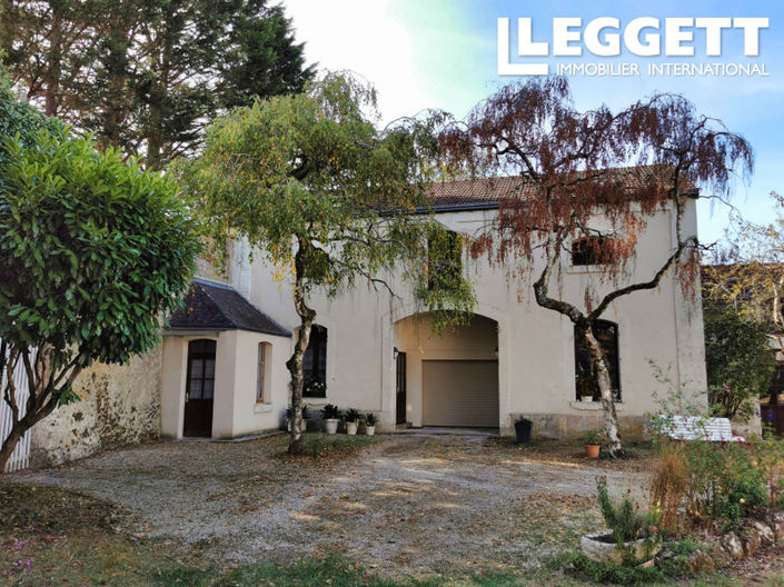 Image No.8-7 Bed House for sale